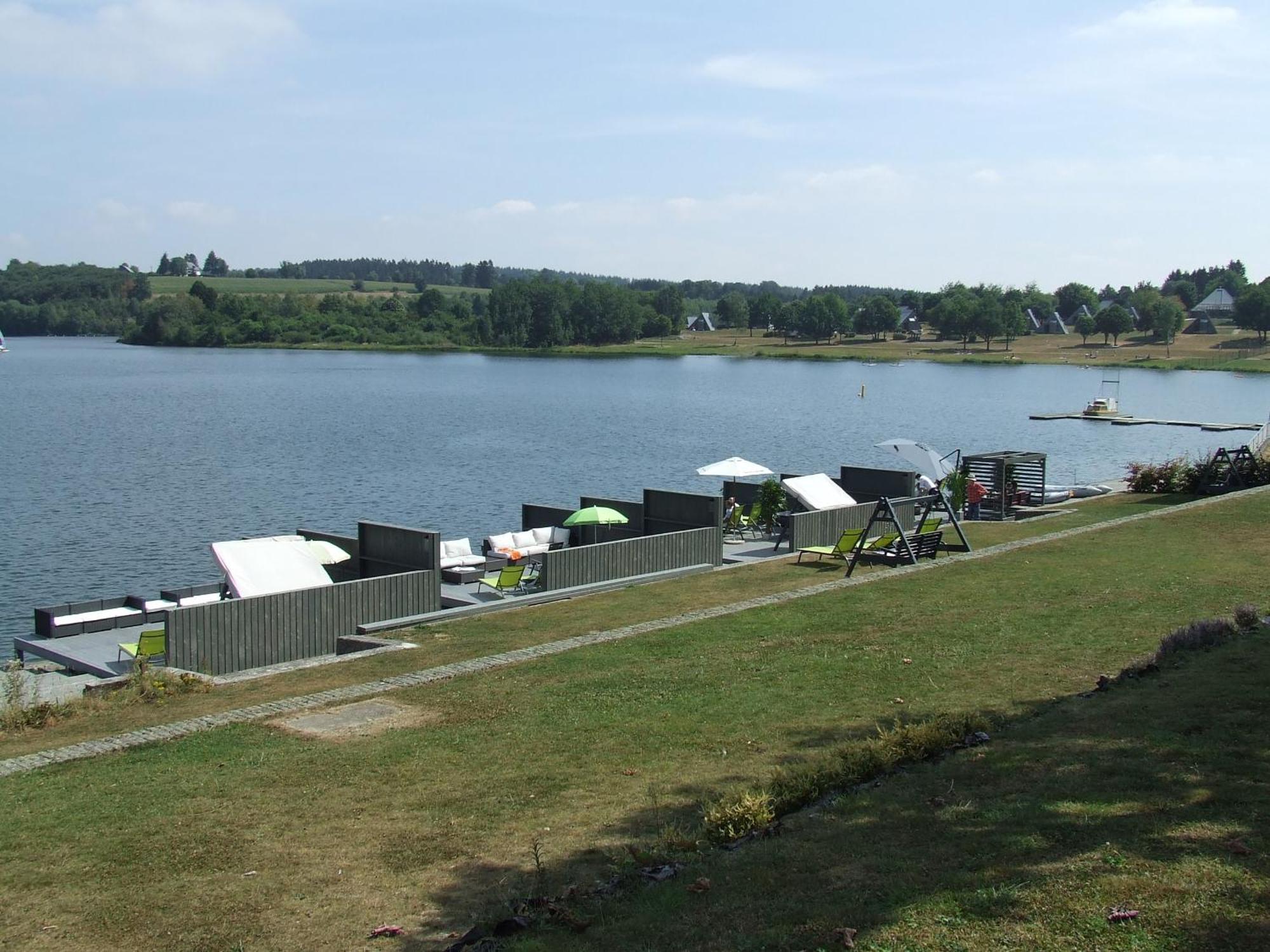 Beverly Weekend Butgenbach Bagian luar foto